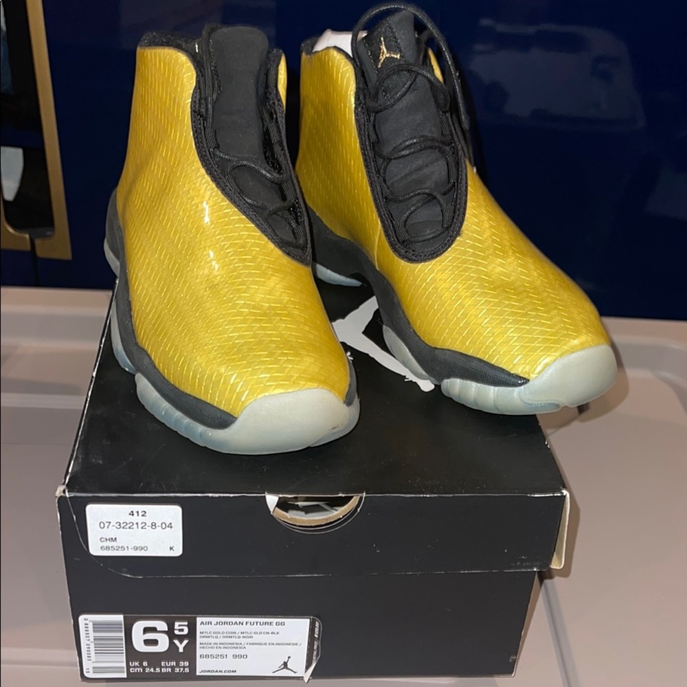Air Jordan Future 6.5Y Gold Sneakers